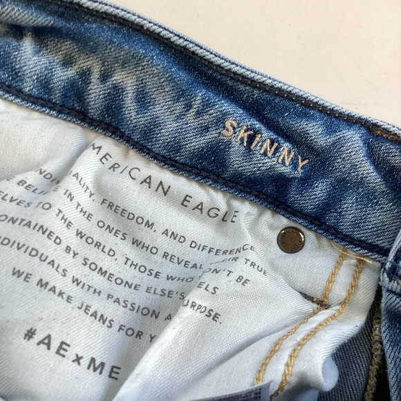 AEO Airflex skinny distressed jeans (#1N135) - Picture 2 of 7